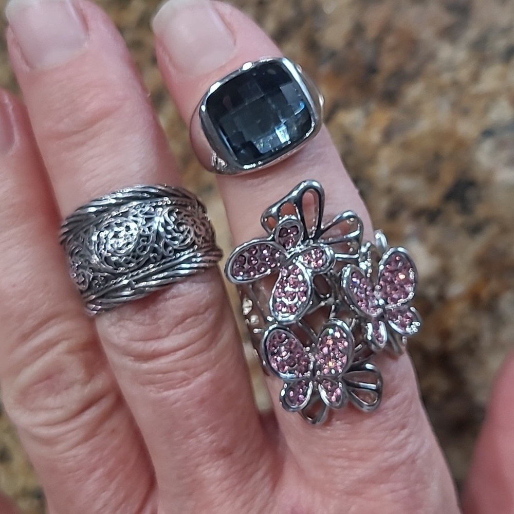 Lot of rings